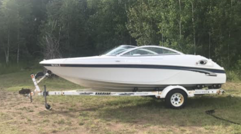 Used CELEBRITY Boats For Sale by owner | 2000 19 foot CELEBRITY MerCruiser